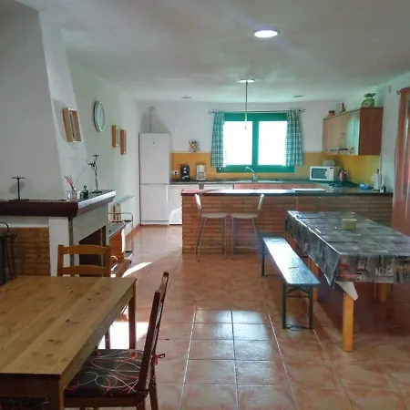 Casa Con Piscina 1872 Fortia-terraube